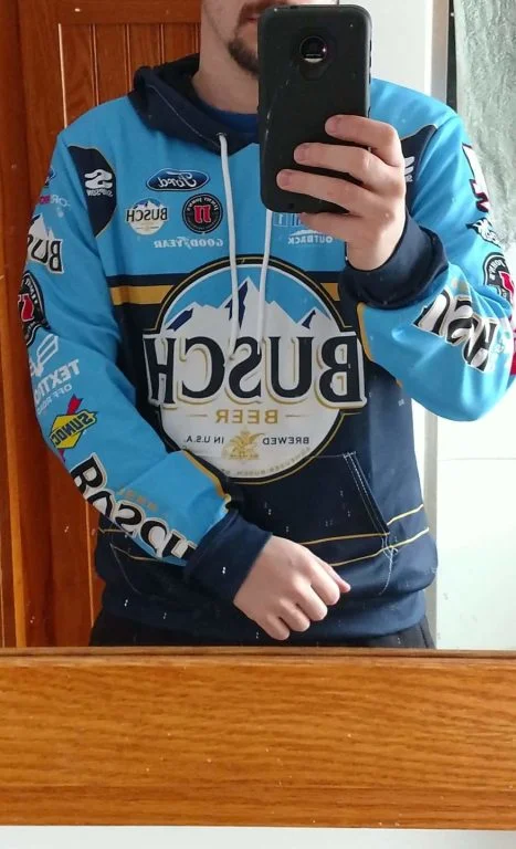 EyhTaJiDL mid 467x768 1