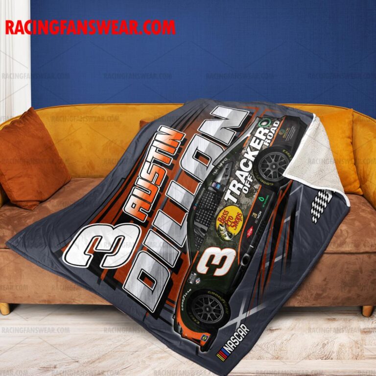 Nascar store - Loyal fans of Austin Cindric's Rug,Doormat,Blanket Microfiber Fleece,Blanket Premium Sherpa,House Flag:vintage nascar racing suit,uniform,apparel,shirts,merch,hoodie,jackets,shorts,sweatshirt,outfits,clothes