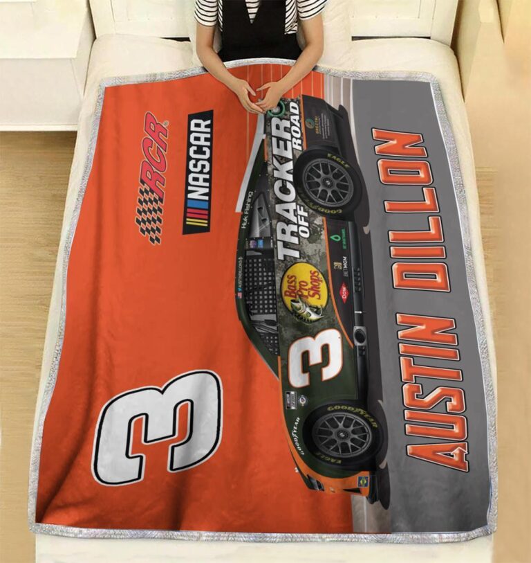 Nascar store - Loyal fans of Austin Cindric's Rug,Doormat,Blanket Microfiber Fleece,Blanket Premium Sherpa,House Flag:vintage nascar racing suit,uniform,apparel,shirts,merch,hoodie,jackets,shorts,sweatshirt,outfits,clothes