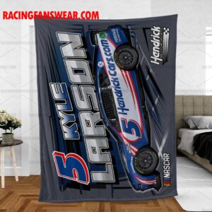 Kyle Larson Nascar Racing Carpet Living Room Area Rugs Doormats Blanket Flag Home 9 Nascar store - Loyal fans of Kyle Larson's Rug,Doormat,Blanket Microfiber Fleece,Blanket Premium Sherpa,House Flag:vintage nascar racing suit,uniform,apparel,shirts,merch,hoodie,jackets,shorts,sweatshirt,outfits,clothes